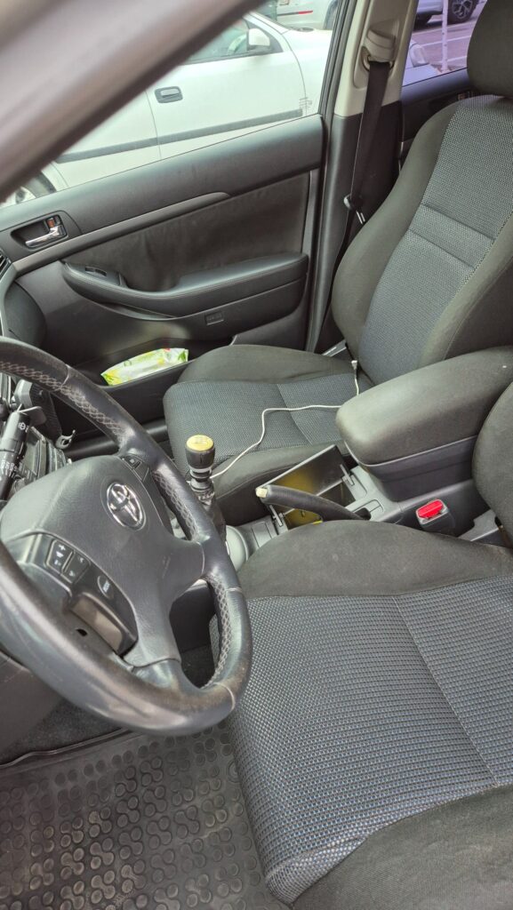 Toyota avensis t25
