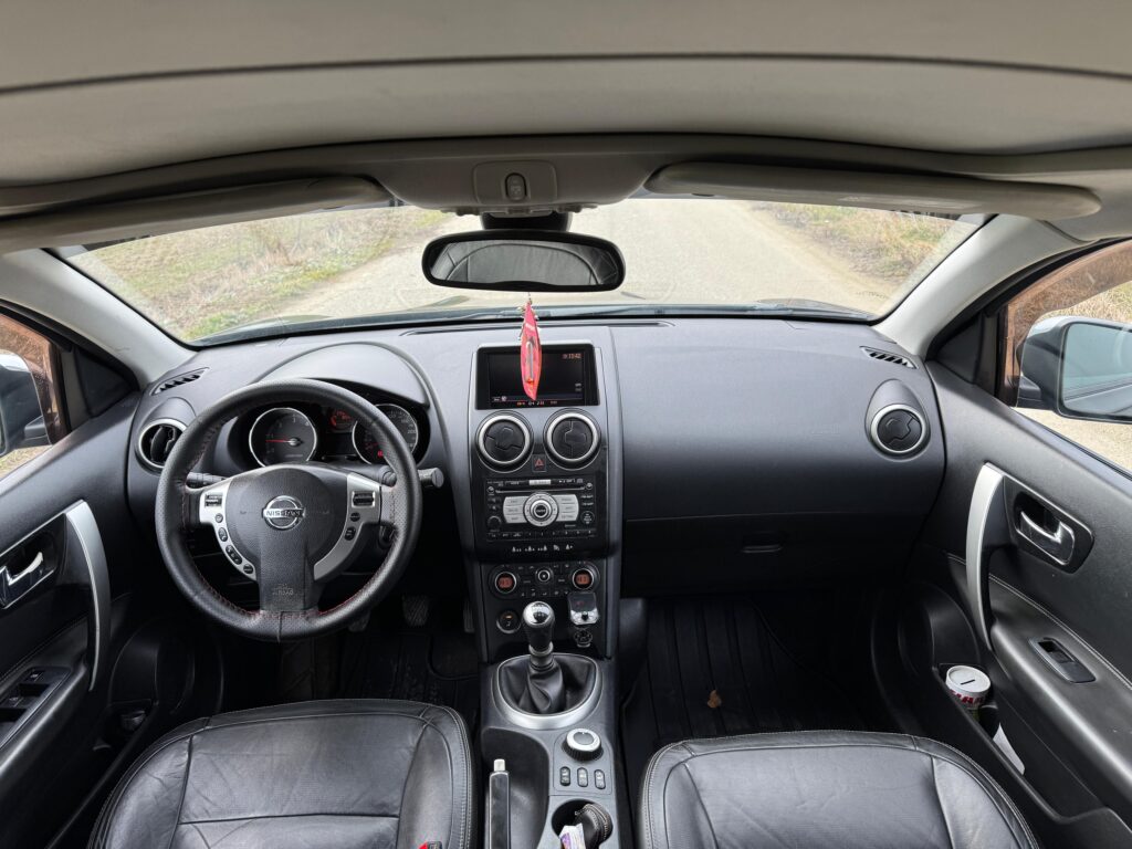 Nissan Qashqai+2 4×4