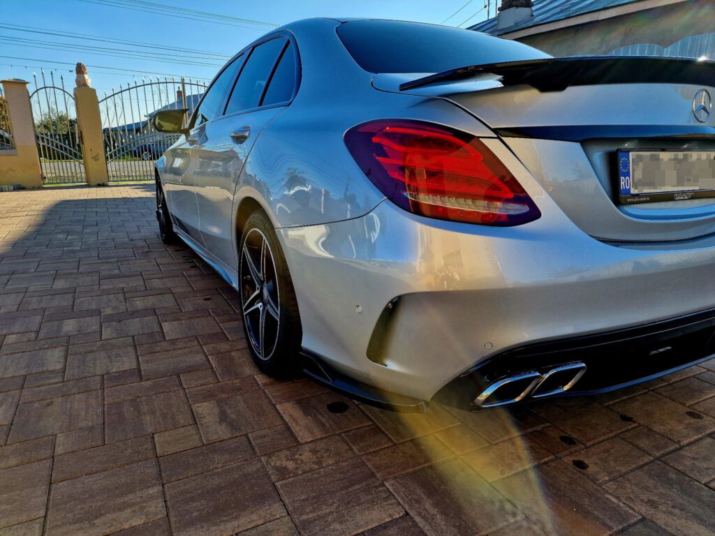 Mercedes-Benz C Class 9G-TRONIC AMG Line