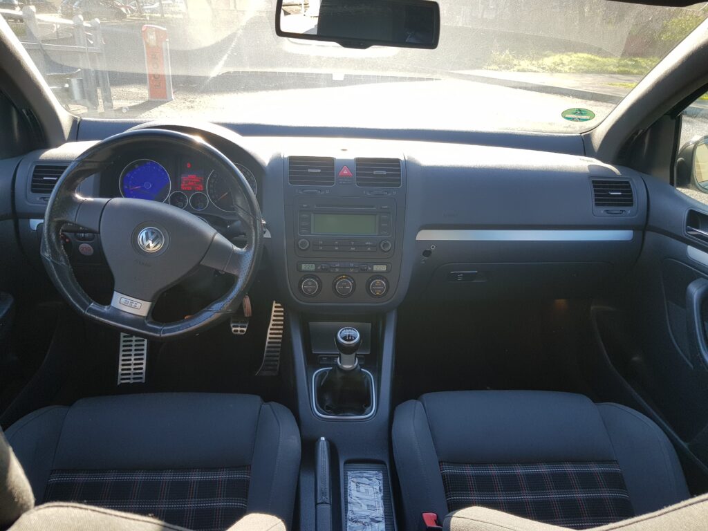 Golf 5 GTI 2.0 tfsi 200cp