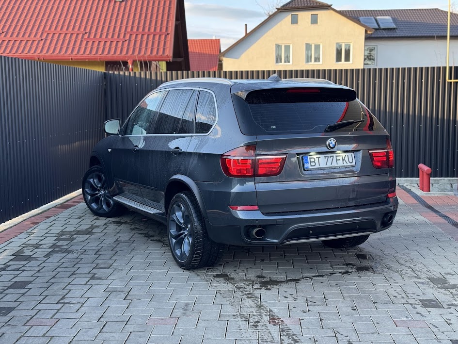 Bmw X5 2011 3.0D 245CP + Perne spate + camere 360 / Variante schimb