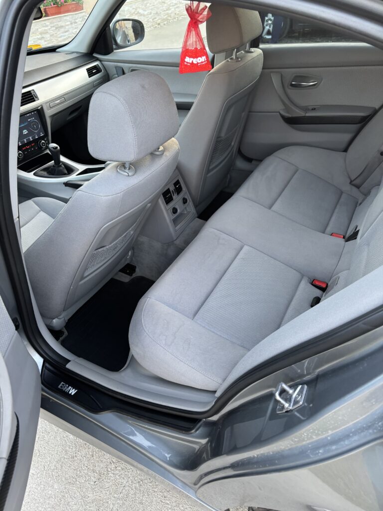 BMW seria 3 320i