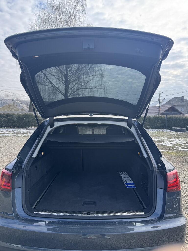 AUDI A6 2016