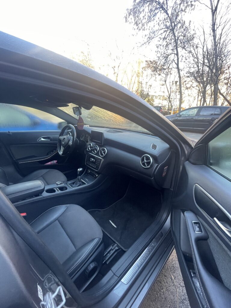 Vând Mercedes A class w176 2014