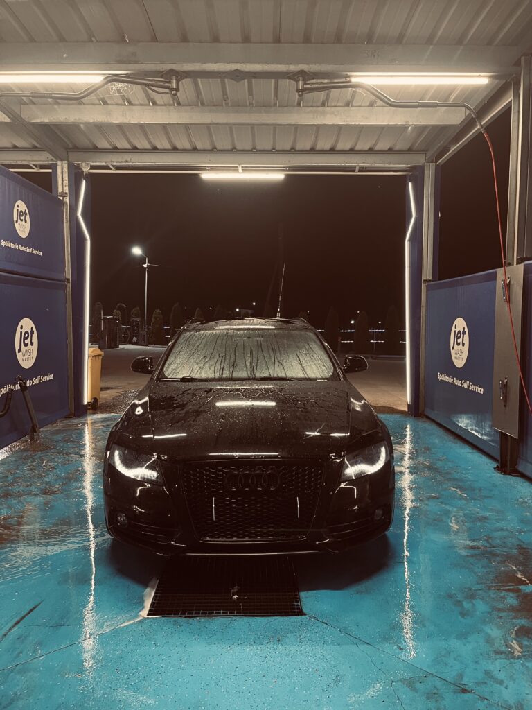 Vând Audi A4 B8