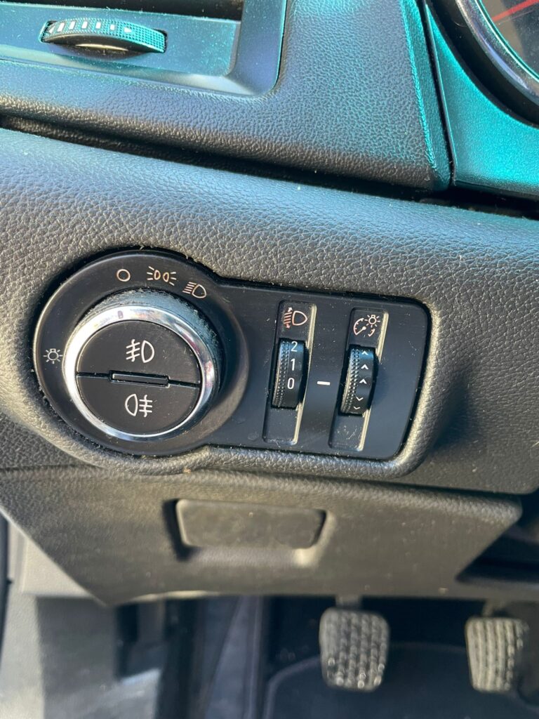 Opel Astra J
