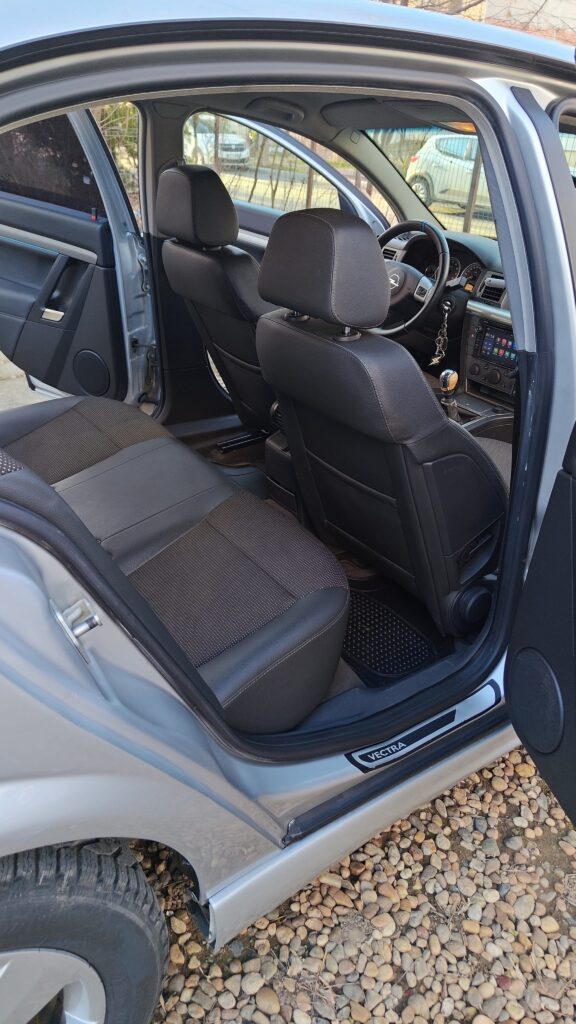 Opel Vectra GTS 1.8i Elegance