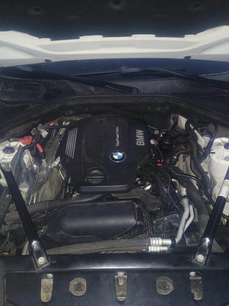 Vand BMW f11 Luxury 520d 190cp 2015 euro6
