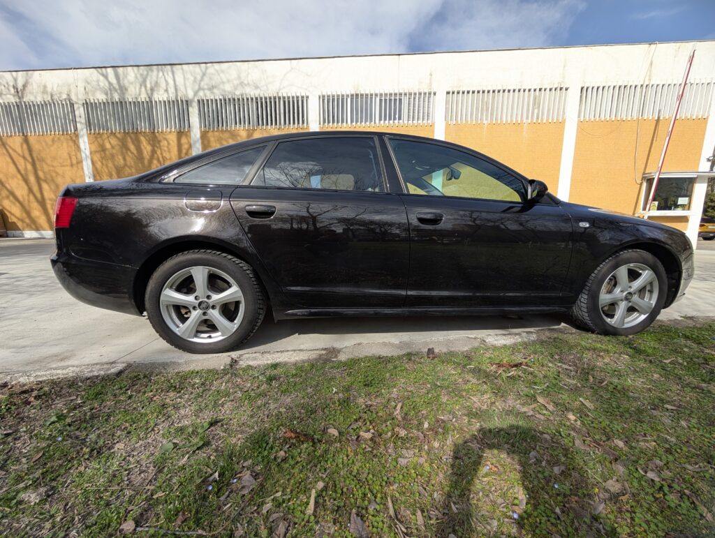 Vând audi A6 C6 2.0 BPJ