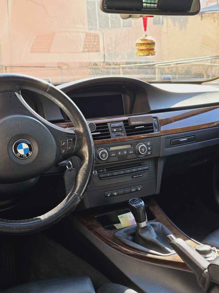 BMW 320D 2010 / E91 / 177CP