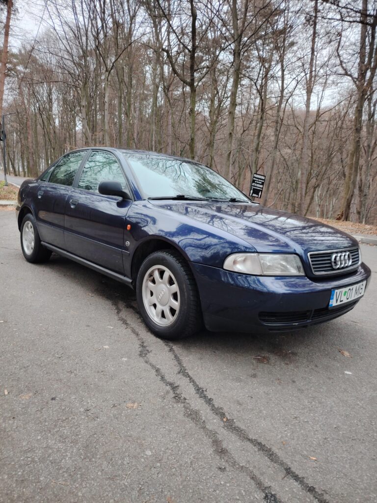 Audi A4 1.6 benzina