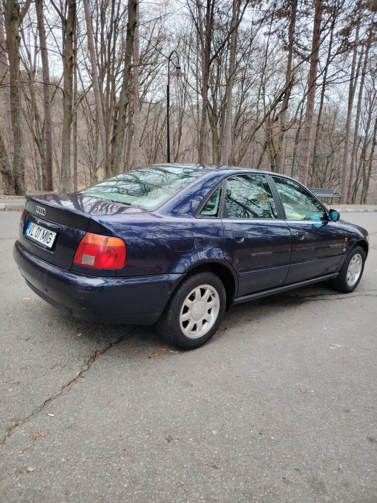 Audi A4 1.6 benzina