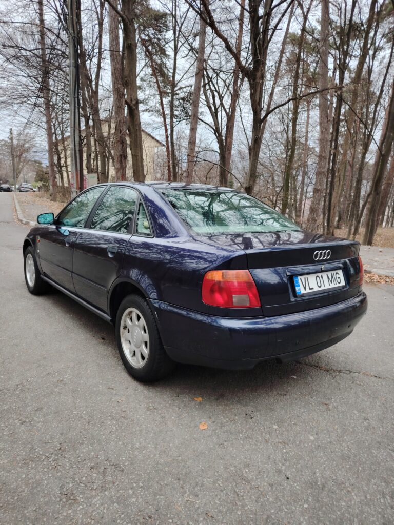 Audi A4 1.6 benzina