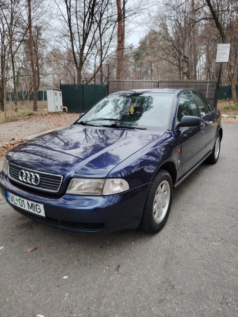 Audi A4 1.6 benzina