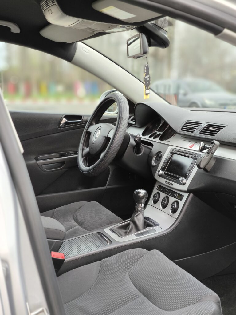 Volkswagen Passat B6 2.0 140 cai CBAB