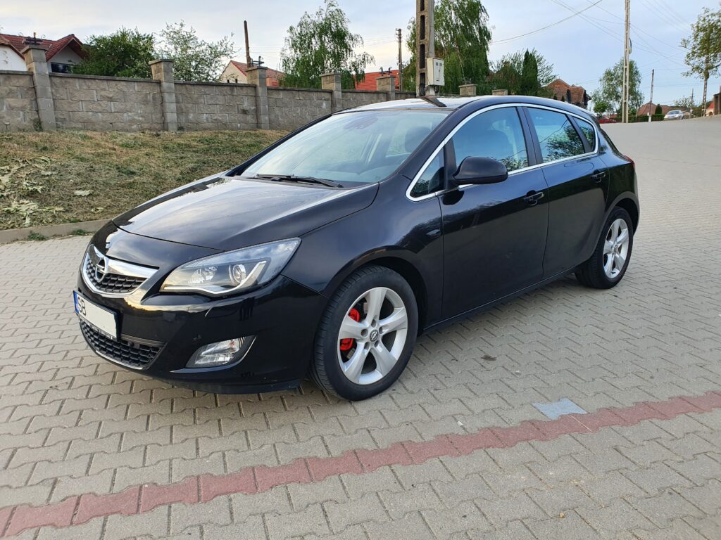 Opel Astra J diesel 160 cai