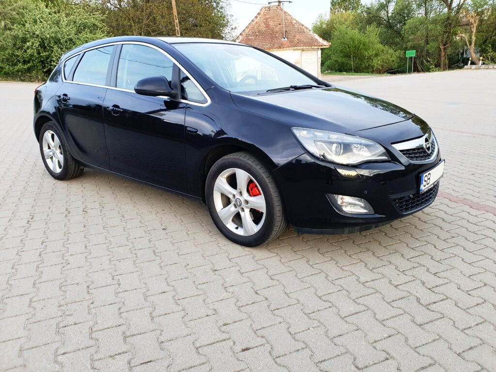 Opel Astra J diesel 160 cai