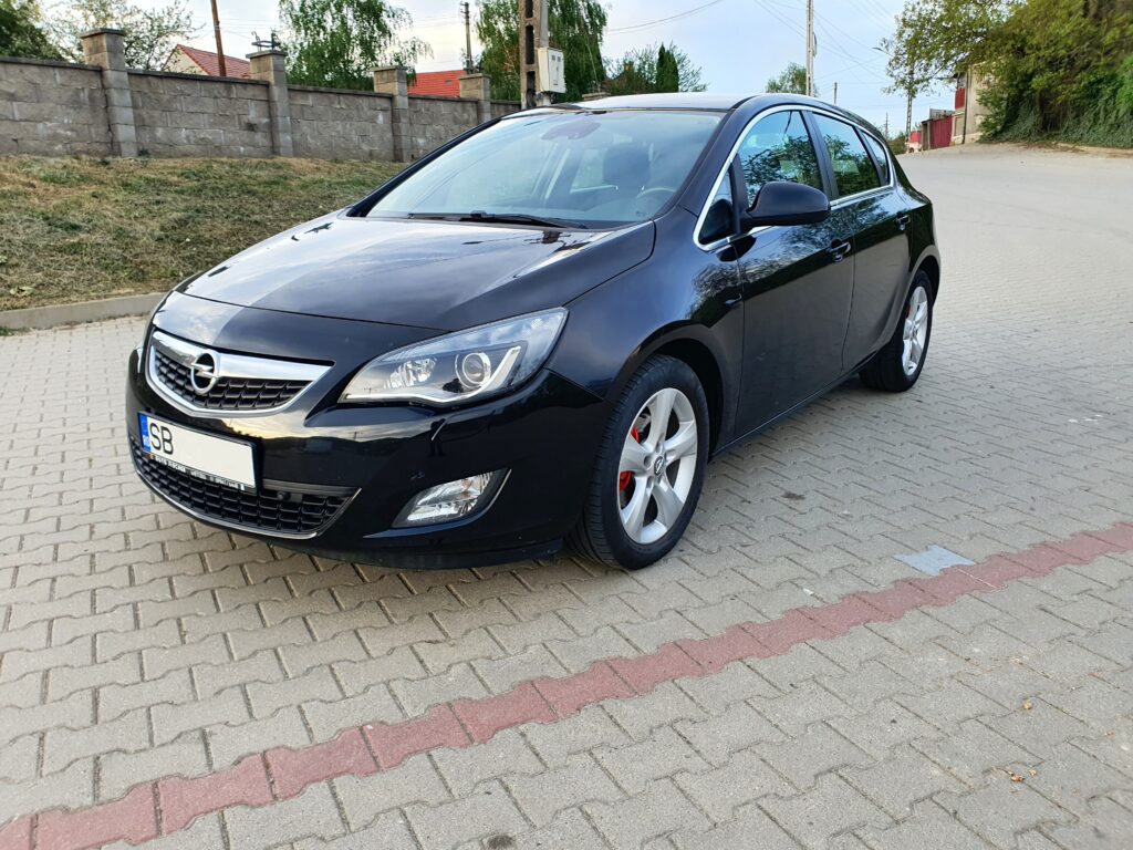 Opel Astra J diesel 160 cai