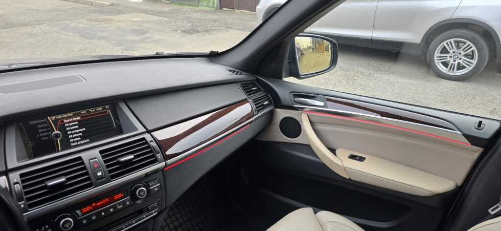 Bmw X5 e70 facelift,distronic,scane ventilate,panoramic,keyless