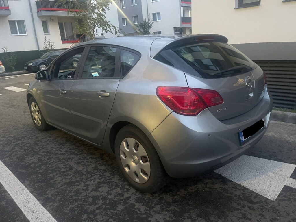 Vand Opel Astra J
