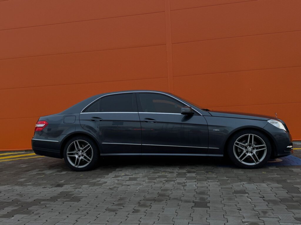 Vând Mercedes e Class w212
