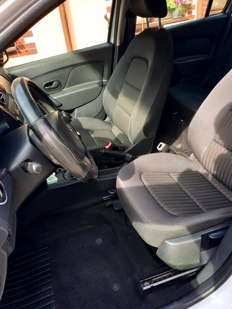 Dacia Logan Laureat 1,2 benzina 2016