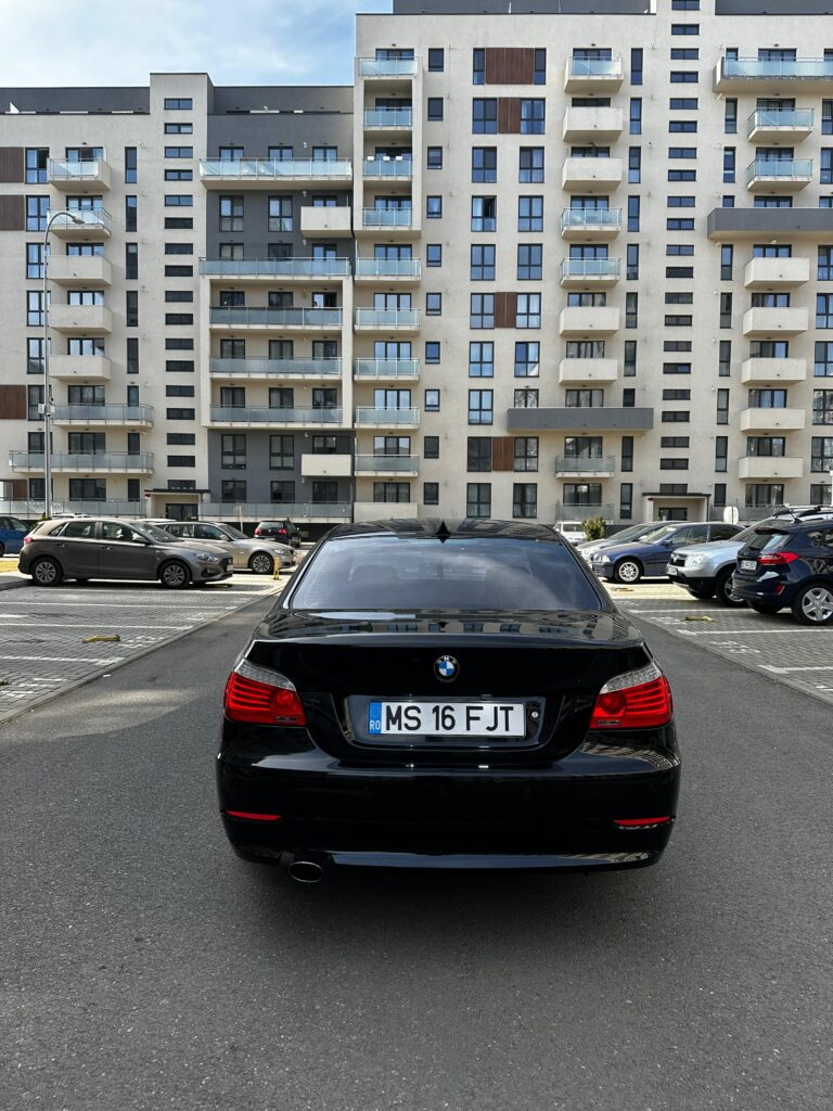 BMW Seria 5 E60 520d Facelift