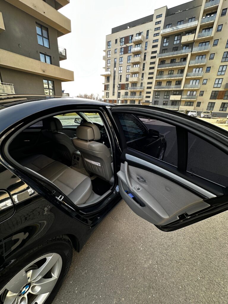 BMW Seria 5 E60 520d Facelift