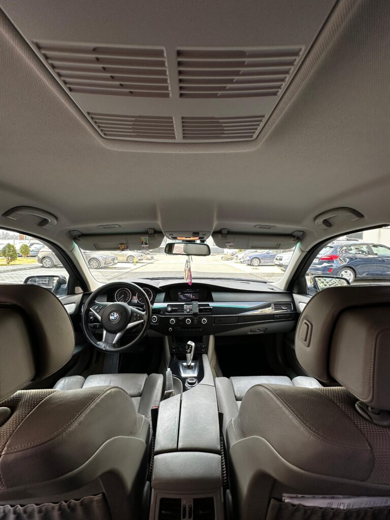 BMW Seria 5 E60 520d Facelift