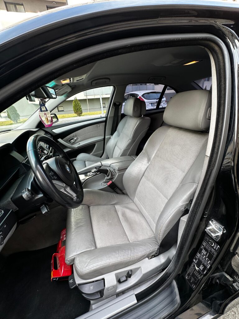 BMW Seria 5 E60 520d Facelift