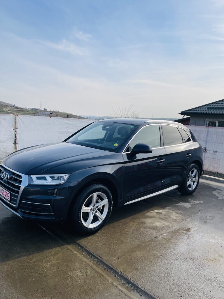 Vând Audi q5 2018