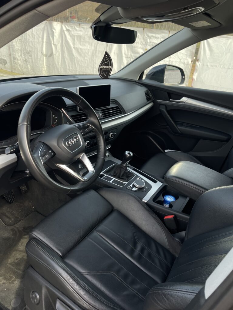 Vând Audi q5 2018