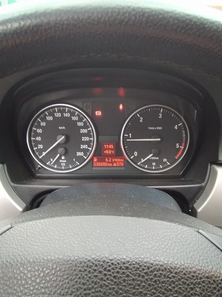 BMW 318 D, E91, din 2008