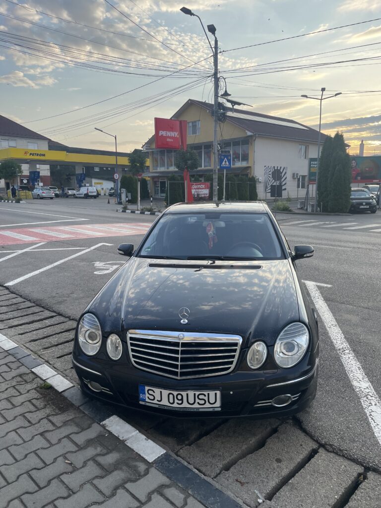 Vând sau schimb Mercedes benz w211! Schimb cu BMW e 60!