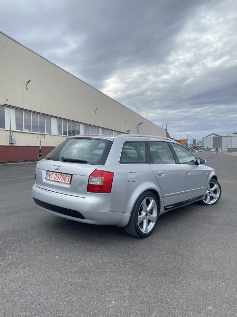 Vând Audi A4 B6