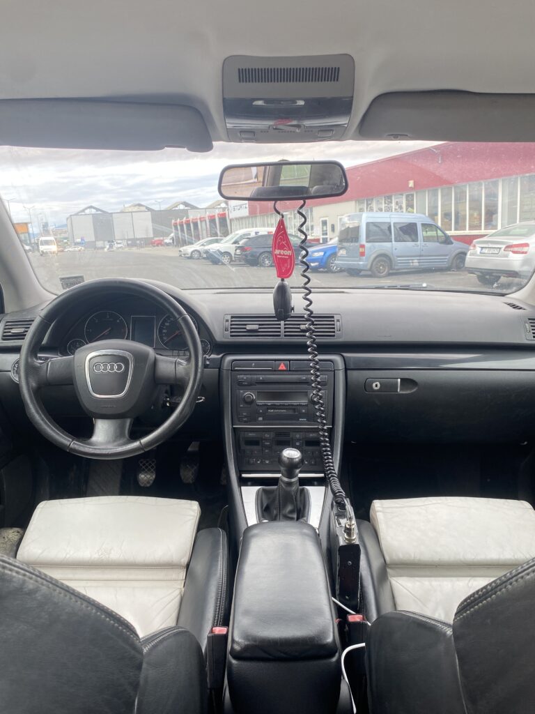 Vând Audi A4 B6