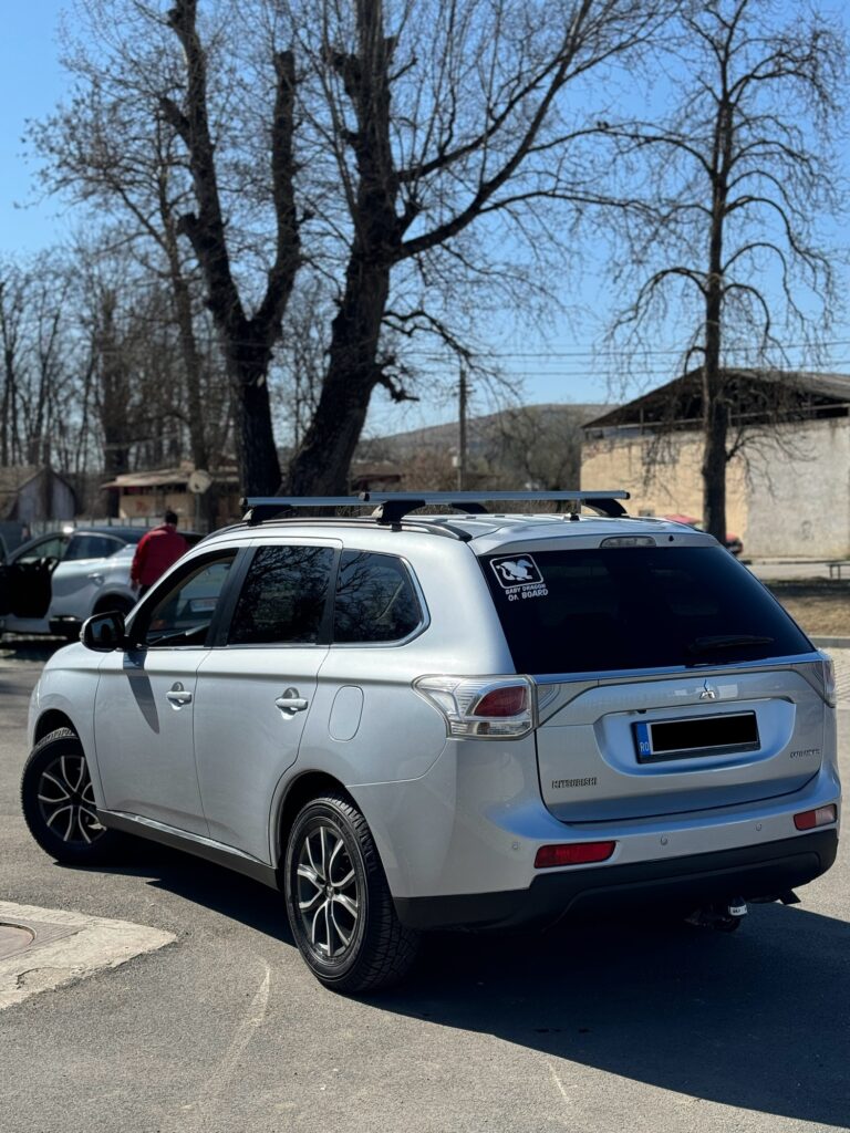 Mitsubishi Outlander 4x4 SUV