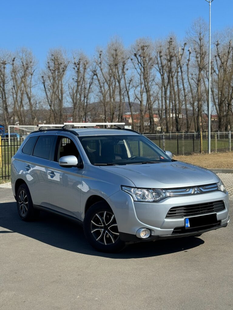 Mitsubishi Outlander 4x4 SUV