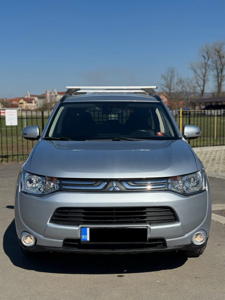 Mitsubishi Outlander 4x4 SUV