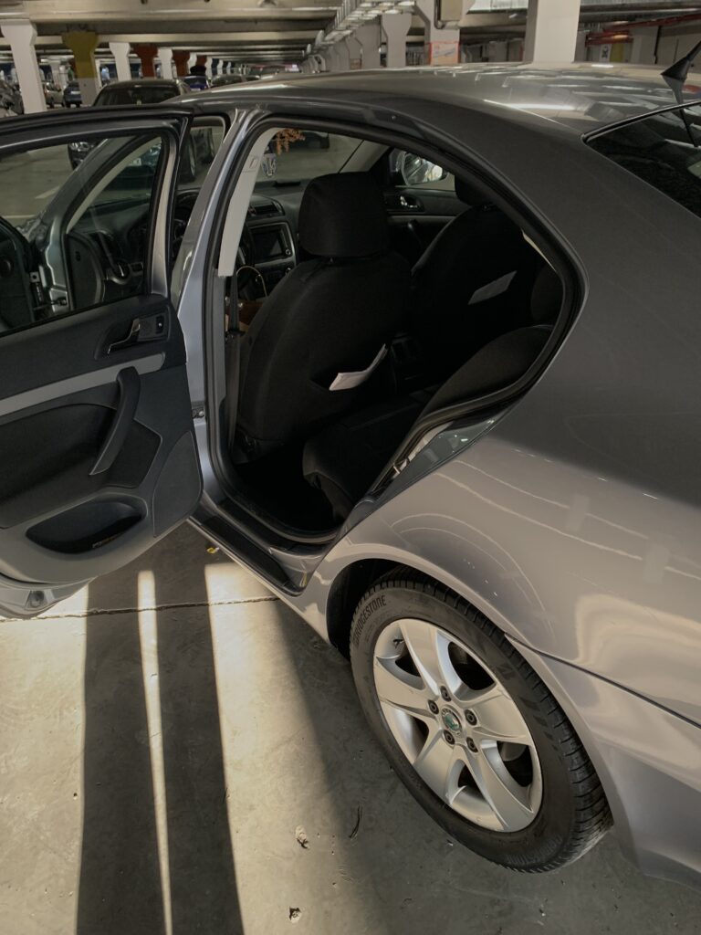 Se vinde Skoda Octavia 2 FL, 2012, 1.2 TSI (al 3 lea proprietar).
