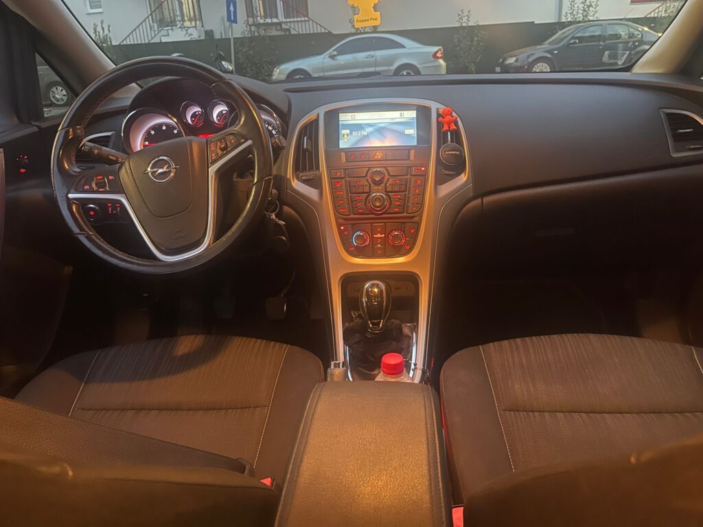 Vand Opel Astra J