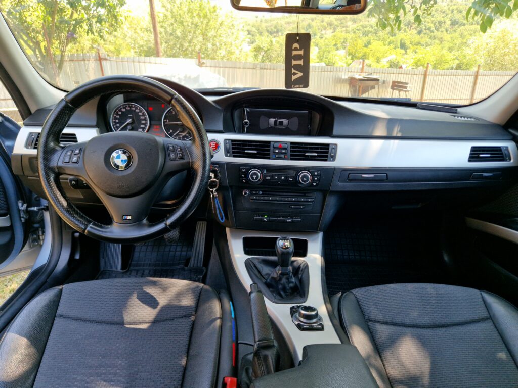 BMW 320D E91 2010