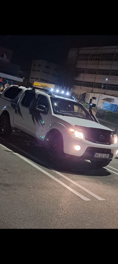 VAND NISSAN NAVARA