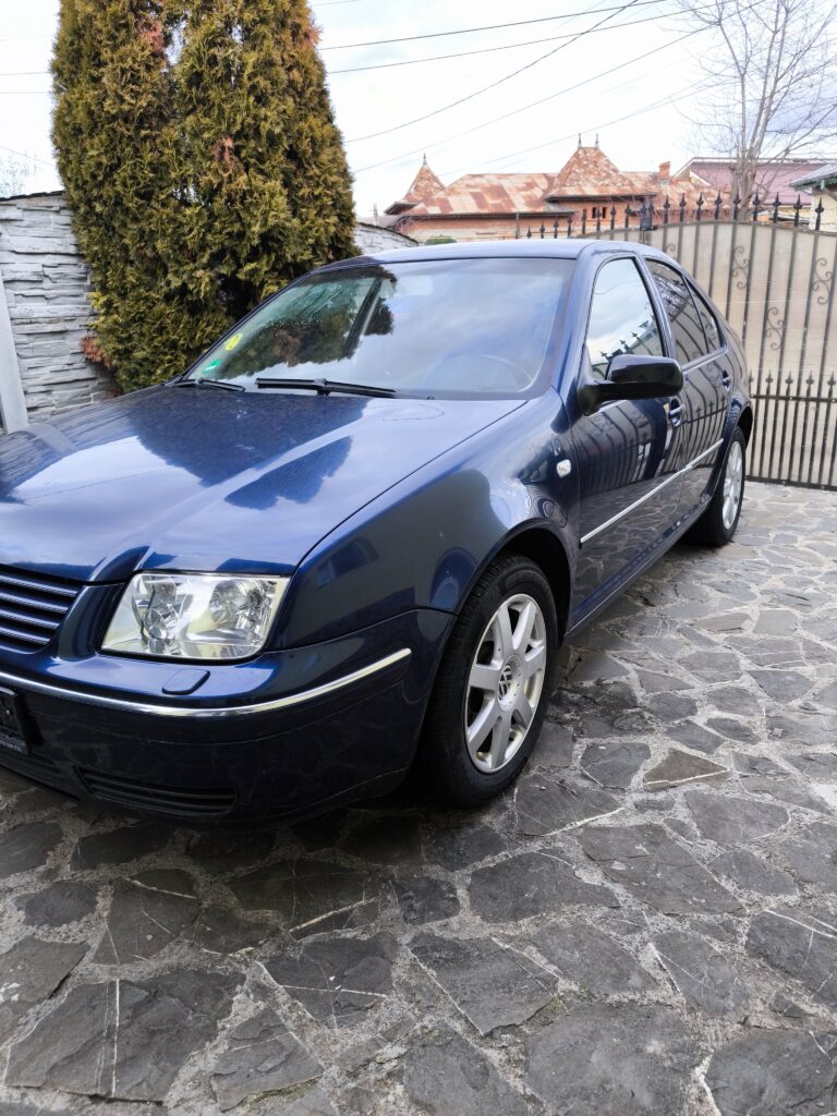 Vând Volskwagen Bora Ediția Pacific