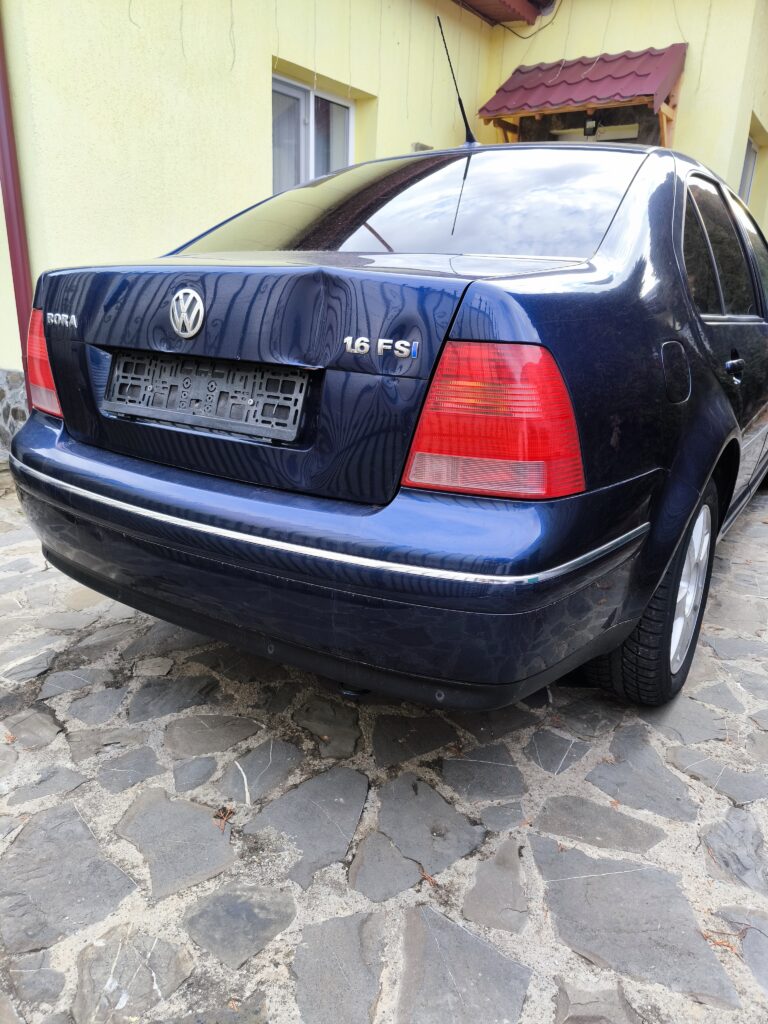 Vând Volskwagen Bora Ediția Pacific