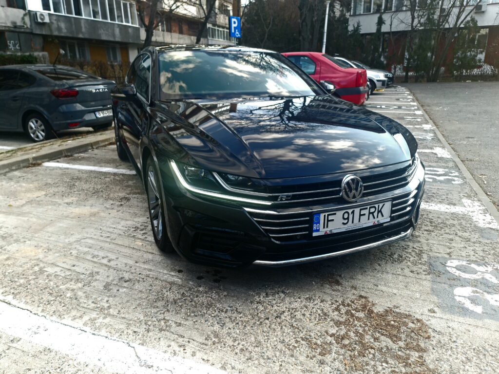 Volskwagen Arteon R-Line