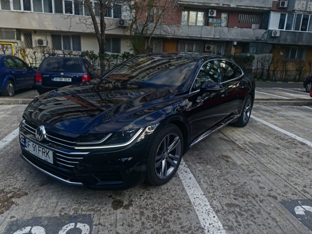 Volskwagen Arteon R-Line