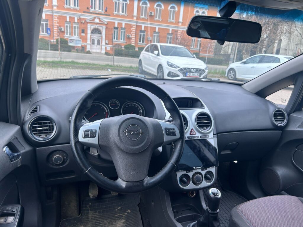 Opel Corsa 1.7 125CP 6 trepte