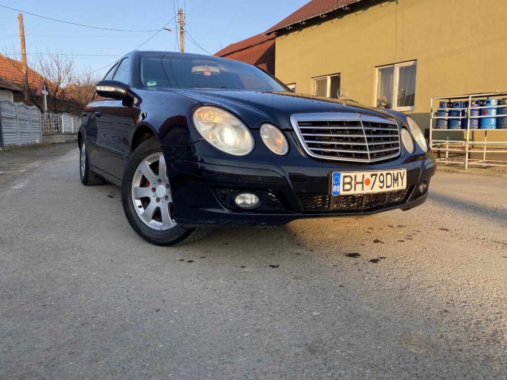 Vand Mercedes E-Class W211