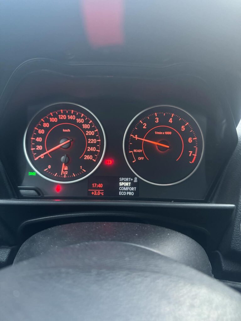 BMW SERIA 1 Sport Line